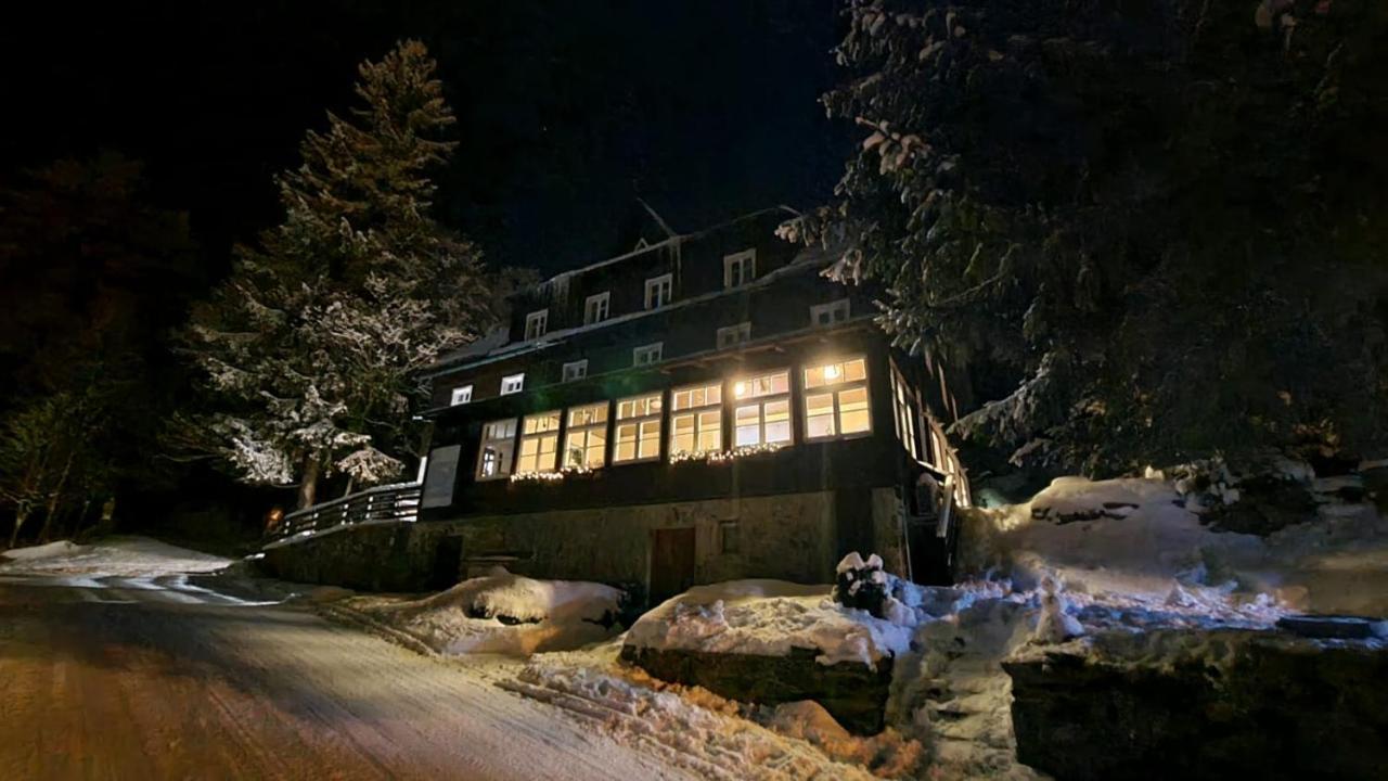Hotel Devin Pec pod Snezkou Exterior photo